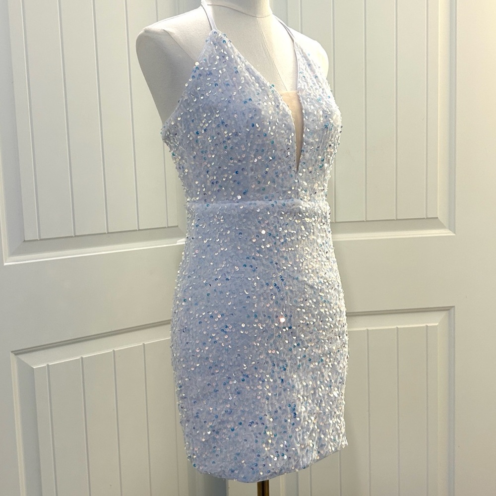 White Sequin Mini Dress Sleeveless Plunging V-Neck Mesh Yoke Back Lace Ties M - Picture 6 of 15